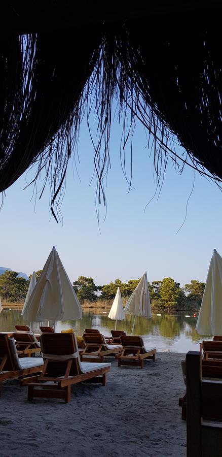 Green Pine Beach & Bungallows Хисарону Екстериор снимка