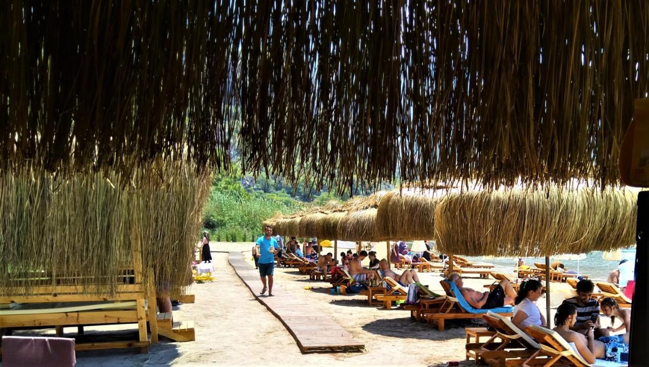 Green Pine Beach & Bungallows Хисарону Екстериор снимка