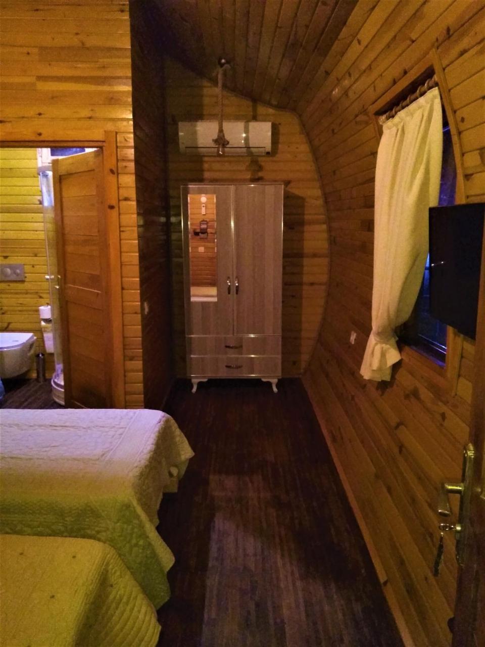 Green Pine Beach & Bungallows Хисарону Екстериор снимка