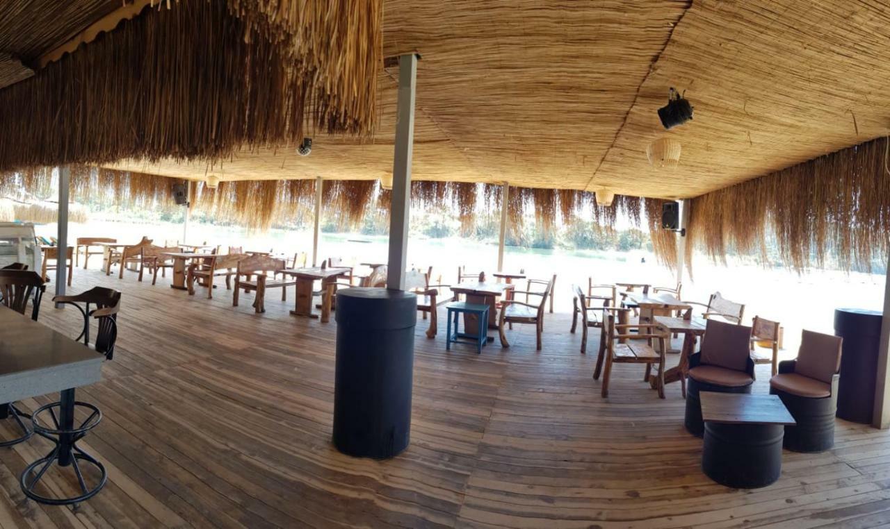 Green Pine Beach & Bungallows Хисарону Екстериор снимка