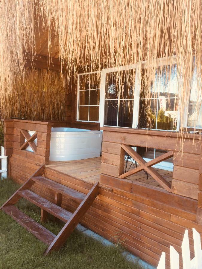 Green Pine Beach & Bungallows Хисарону Екстериор снимка
